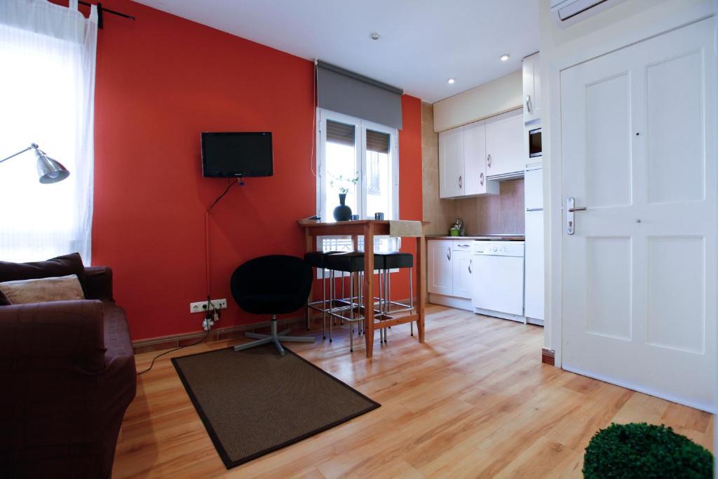 Apartamento Tirso De Molina Мадрид Номер фото